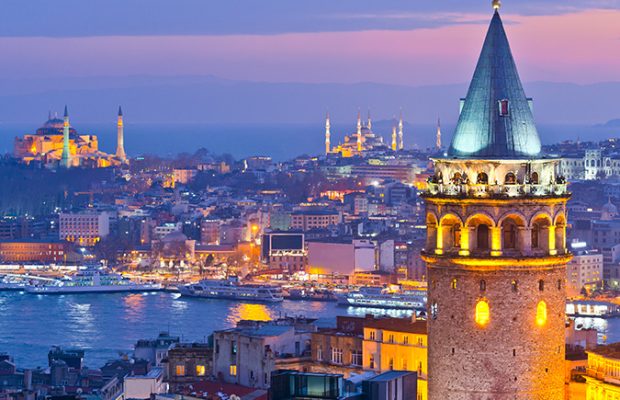 europa-turchia-istanbul-panoramica-citta-notte