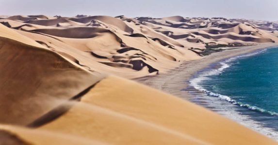 goworld-splendida namibia-Depositphotos_530997580_XL-1140x596