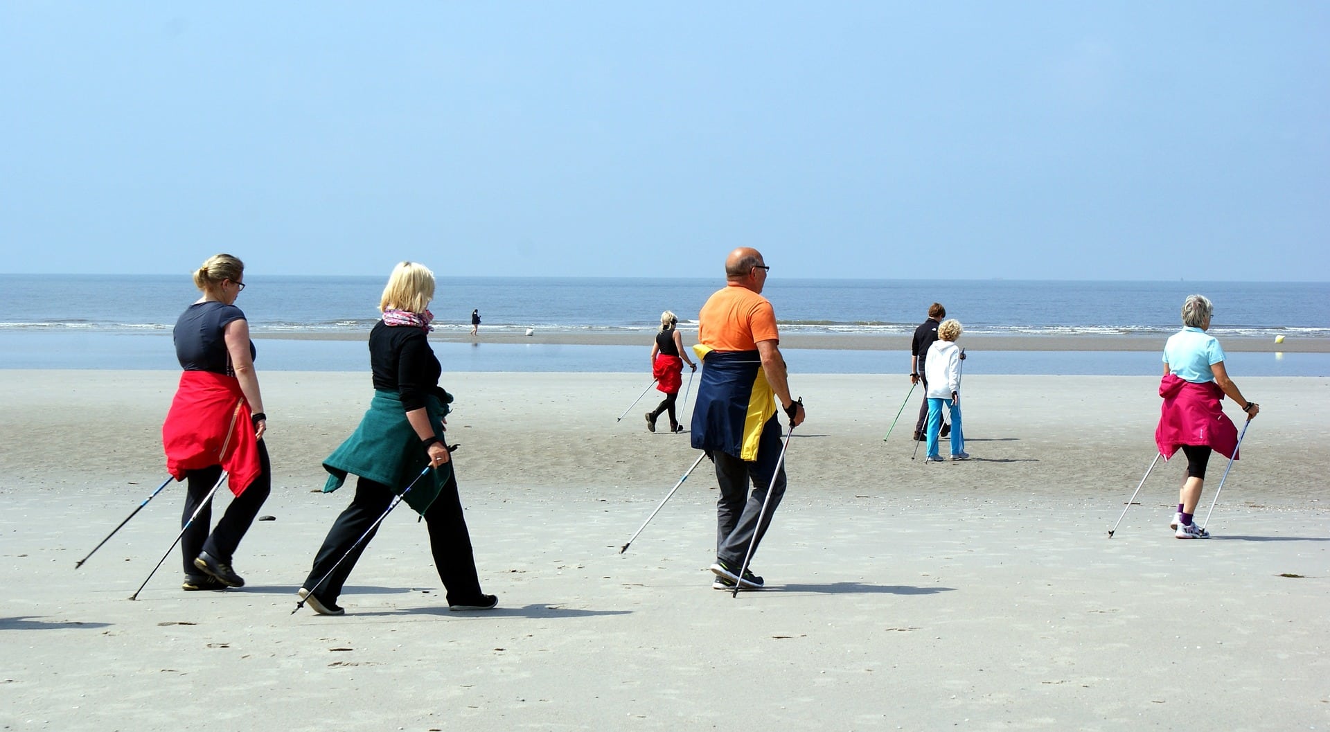 Nordic walking: cos'è, benefici e controindicazioni