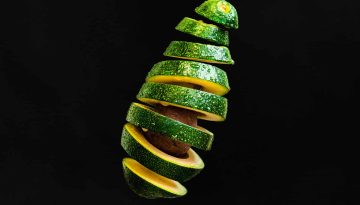 Avocado: proprietà, calorie e benefici per over 50