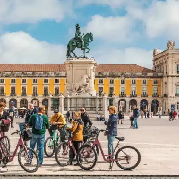 Lisbona, e-bike e passeggiate