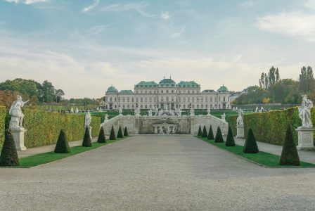 vienna-andreas-KRNVePAZwMg-unsplash